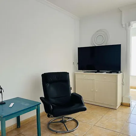 Apartment In Lage Direkt Am *
